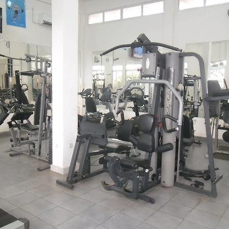 Hotel Vivi Palace Matadi Ngoại thất bức ảnh
