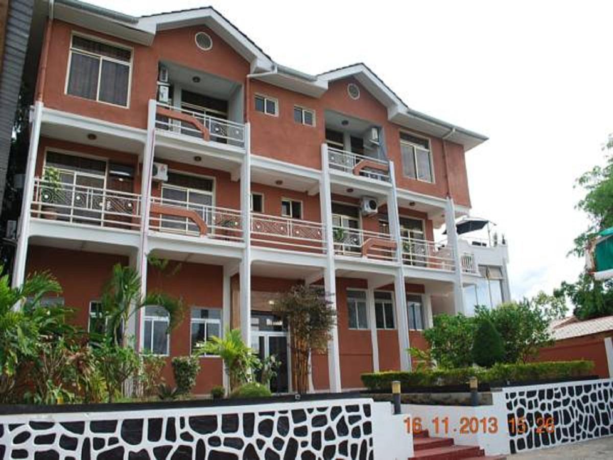 Hotel Vivi Palace Matadi Ngoại thất bức ảnh