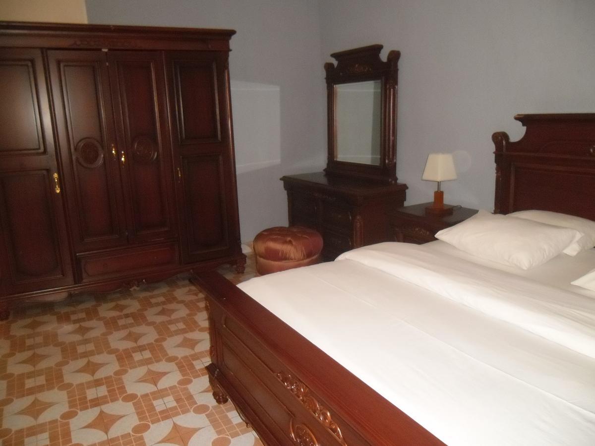 Hotel Vivi Palace Matadi Ngoại thất bức ảnh